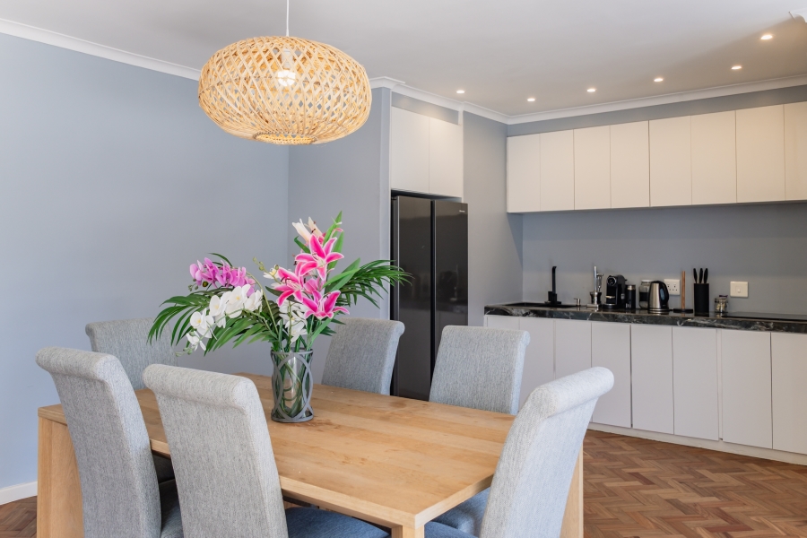 To Let 3 Bedroom Property for Rent in Sea Point Western Cape